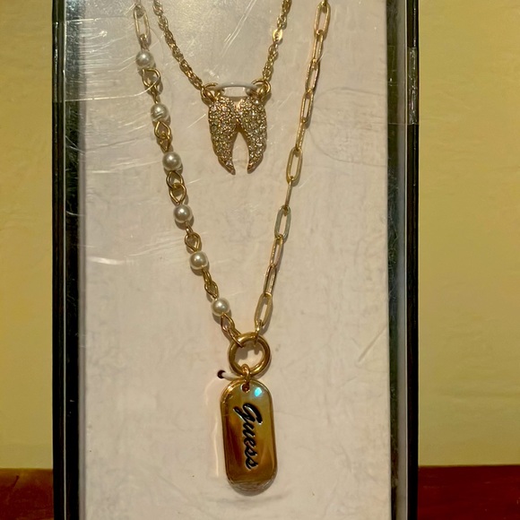 GUESS Layered Chain Necklace with Rhinestones, Angel Wings, Faux Pearl Earrings - Picture 3 of 3